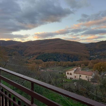 B&B A Casa Di Mario San Severino Lucano Εξωτερικό φωτογραφία